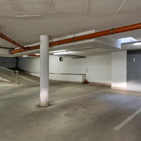 Molly's - 2 Bdrms, Terrace, Parking Lägenhet