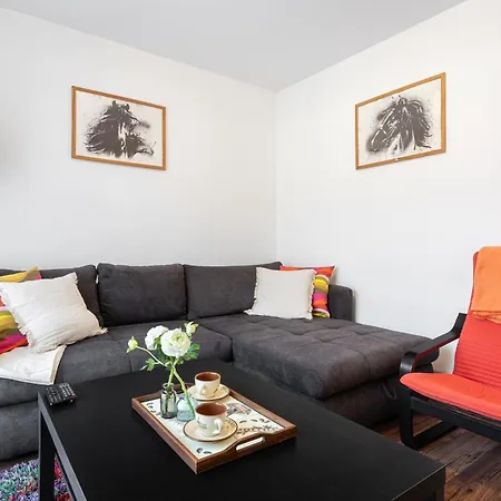 Molly's - 2 Bdrms, Terrace, Parking Βουδαπέστη