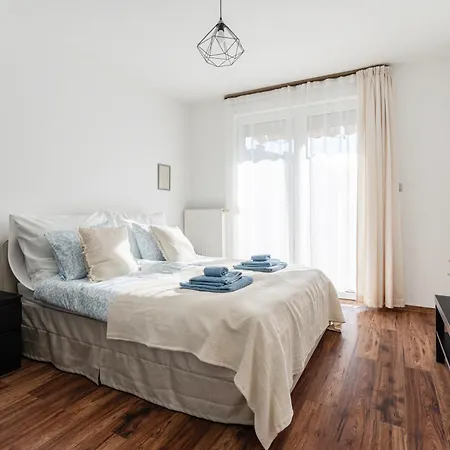 Apartment Molly's - 2 Bdrms, Terrace, Parking